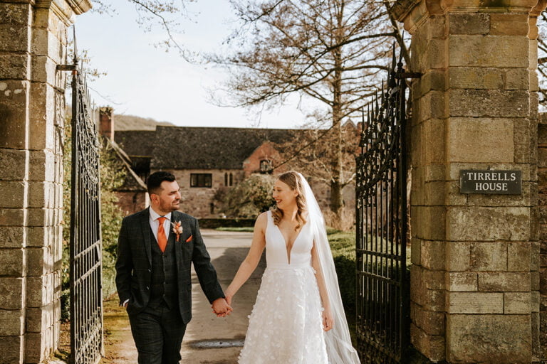 Bethany and Cameron – Brinsop Court Herefordshire