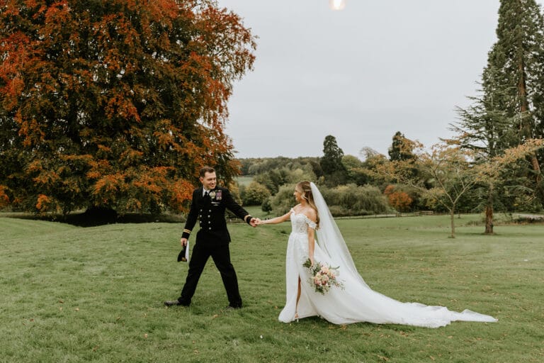 Jasmine and Will – Bredenbury Court Herefordshire