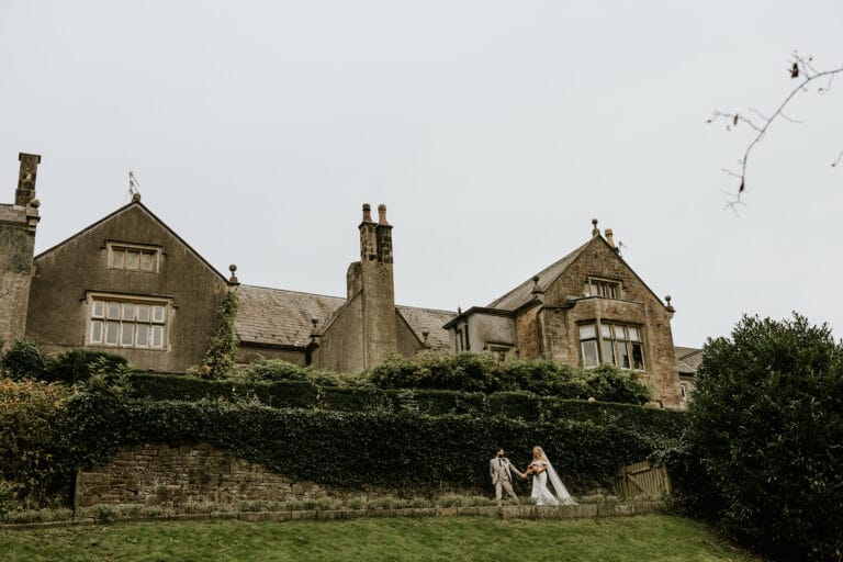 Kate and Alex – Mitton Hall
